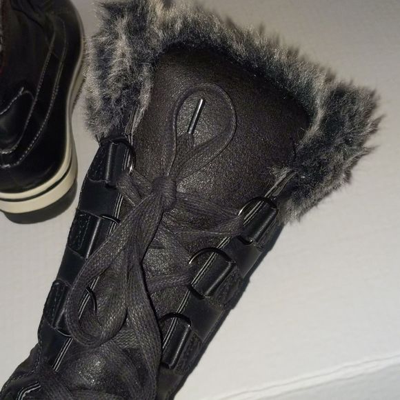 Northside Black Faux Fur Mid Calf Snow Boots Women's Size 8 - Picture 8 of 11
